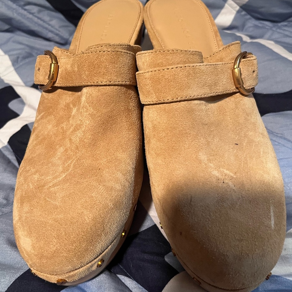 Veronica Beard suede clogs- tan color